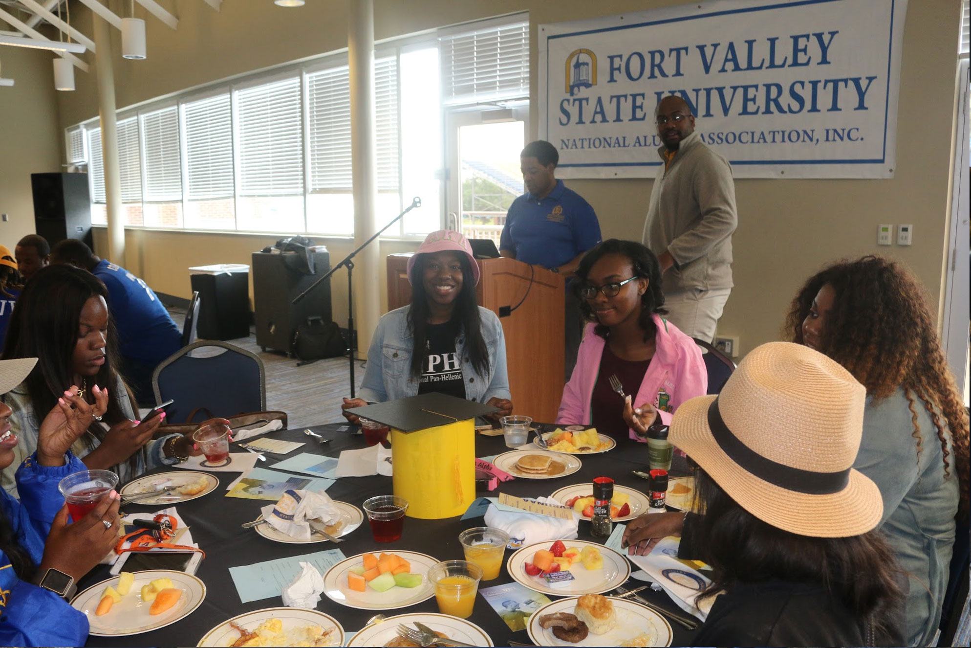 fvsunaa_graduating_class_breakfast_32.jpg