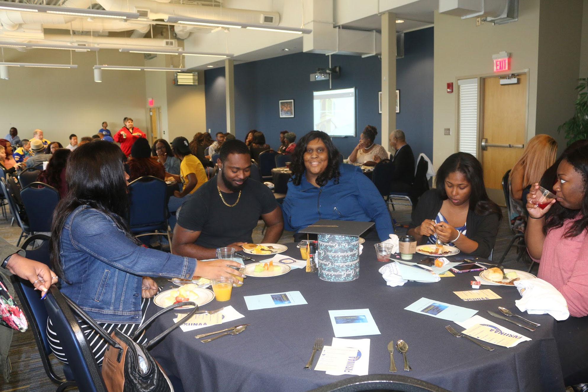 fvsunaa_graduating_class_breakfast_33.jpg