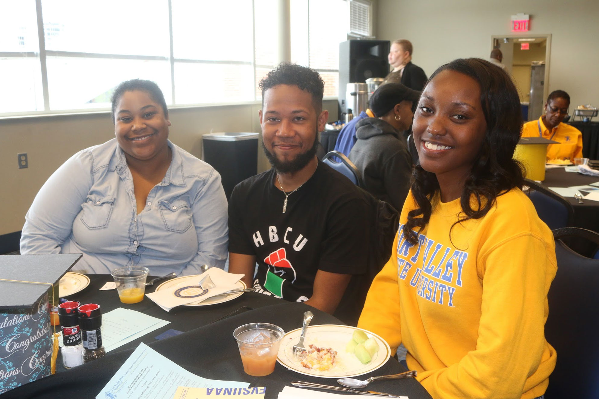 fvsunaa_graduating_class_breakfast_44.jpg