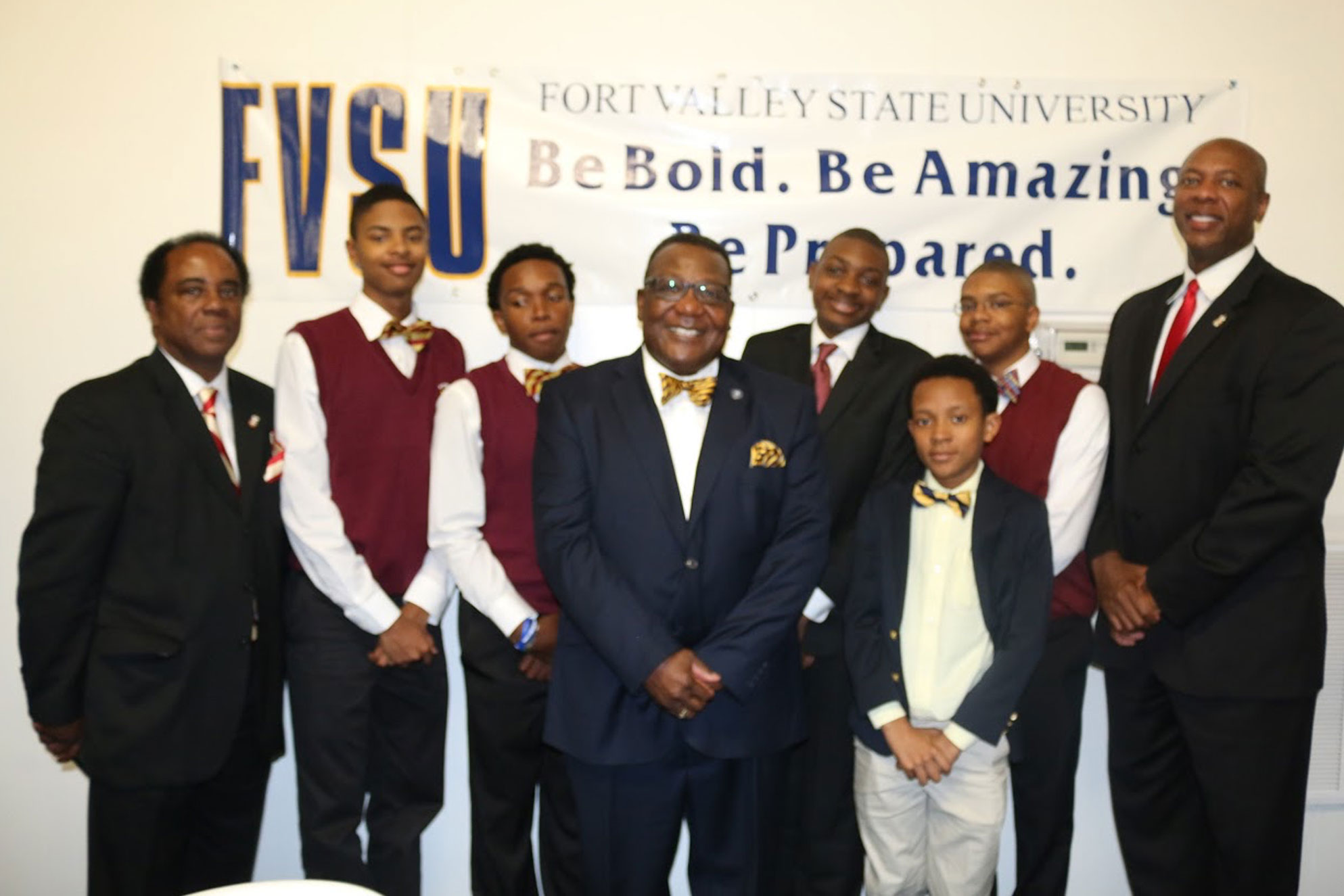 fvsunaa_rose_city_alumni_chapter_45.jpg