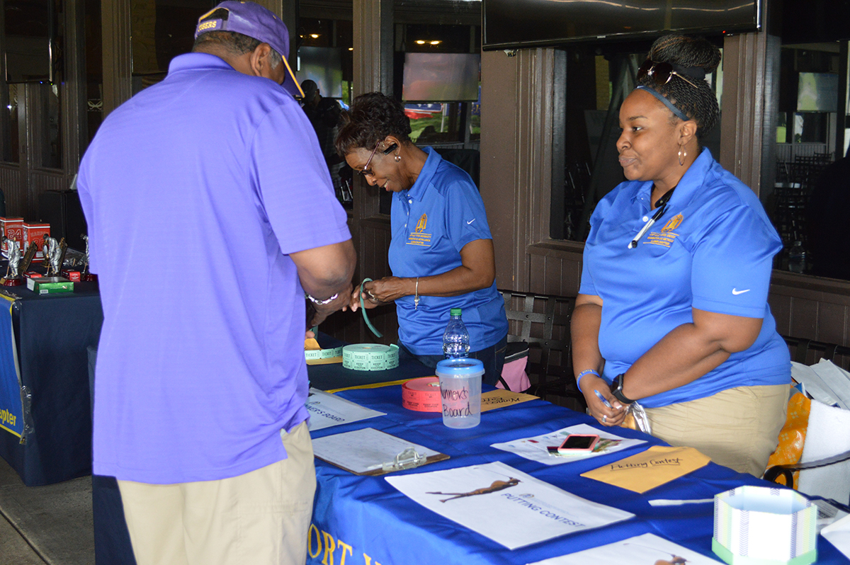 fvsudc_golf_tourney_2017_02.jpg
