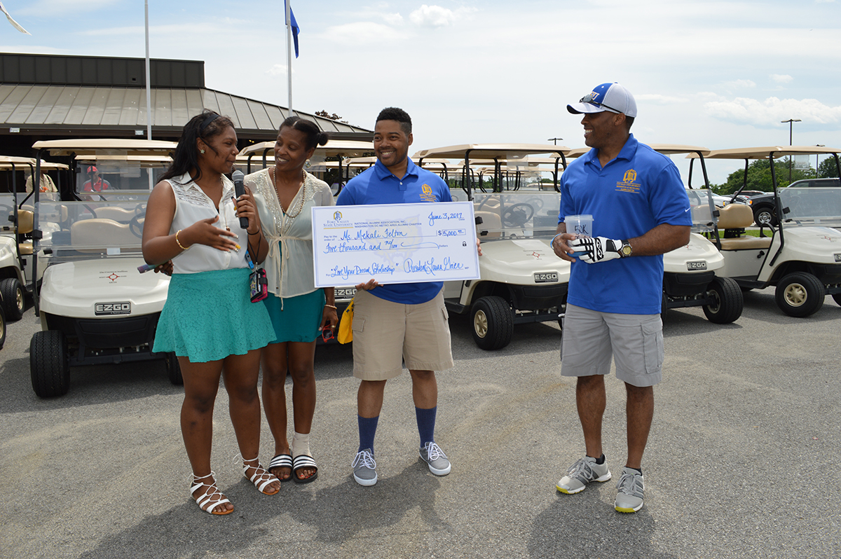 fvsudc_golf_tourney_2017_32.jpg