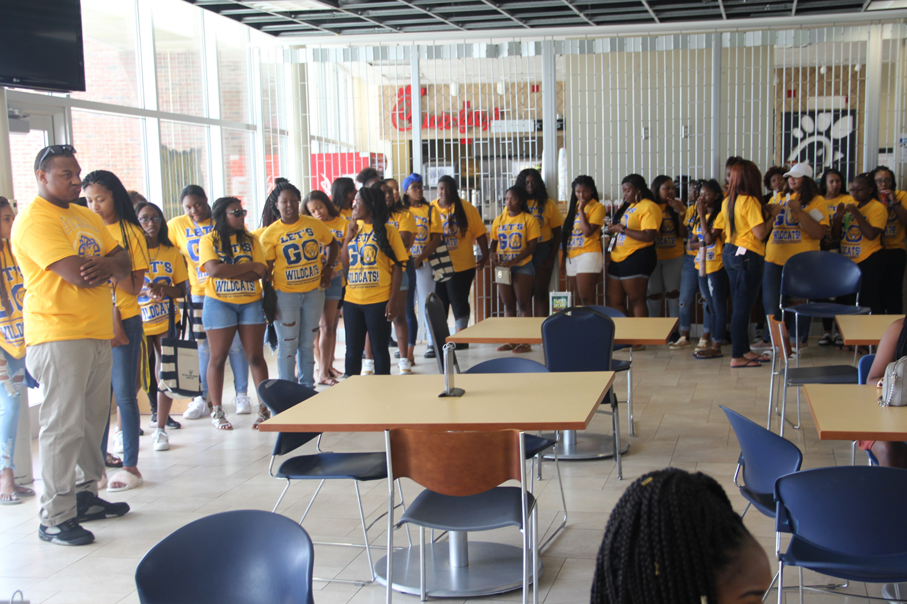 fvsunaa_warner_robins_new_student_cookout_45.jpg