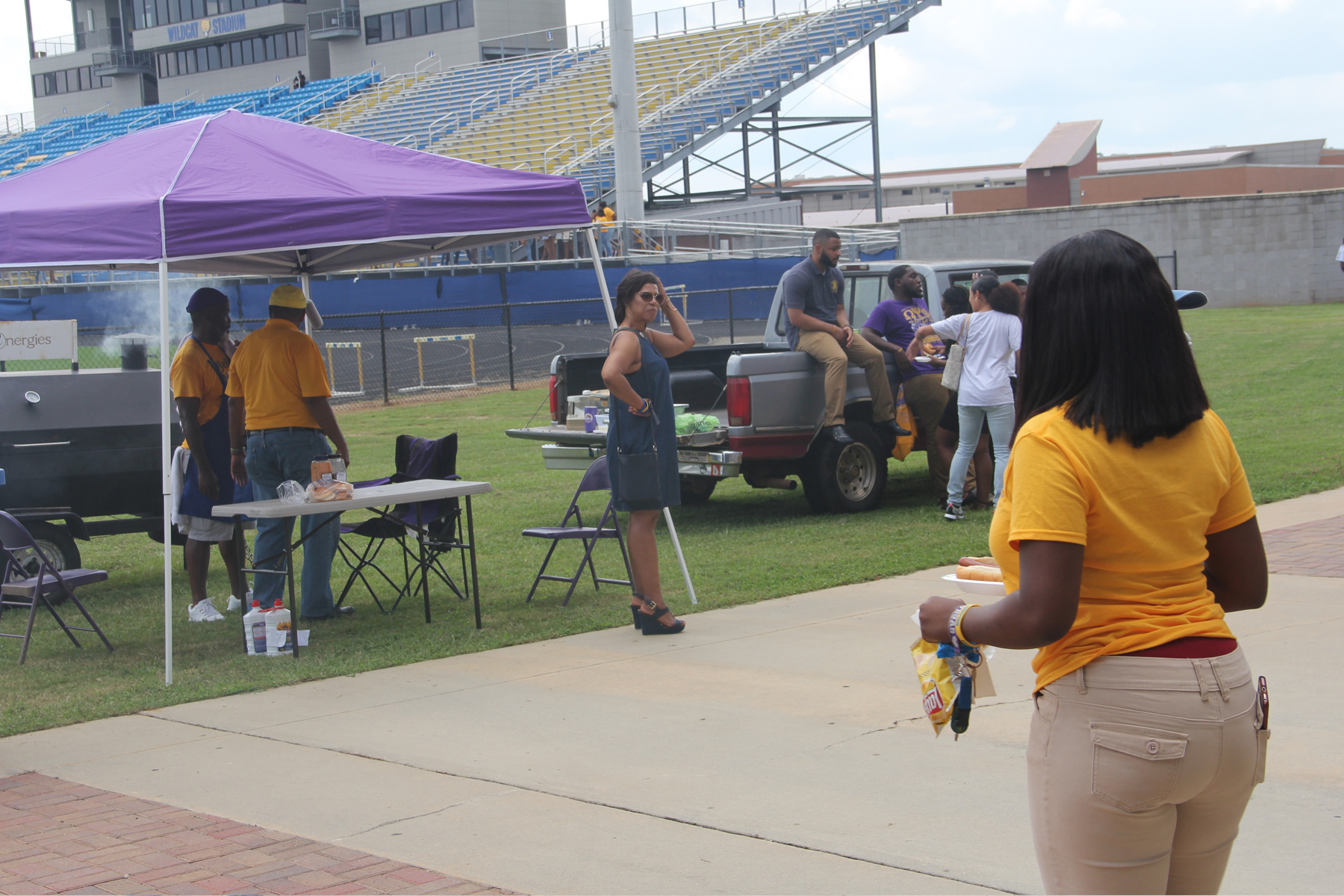 fvsunaa_warner_robins_new_student_cookout_78.jpg