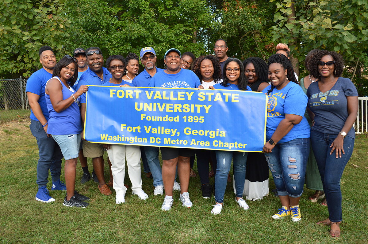 fvsudc_alumni_picnic_2017_05.jpg
